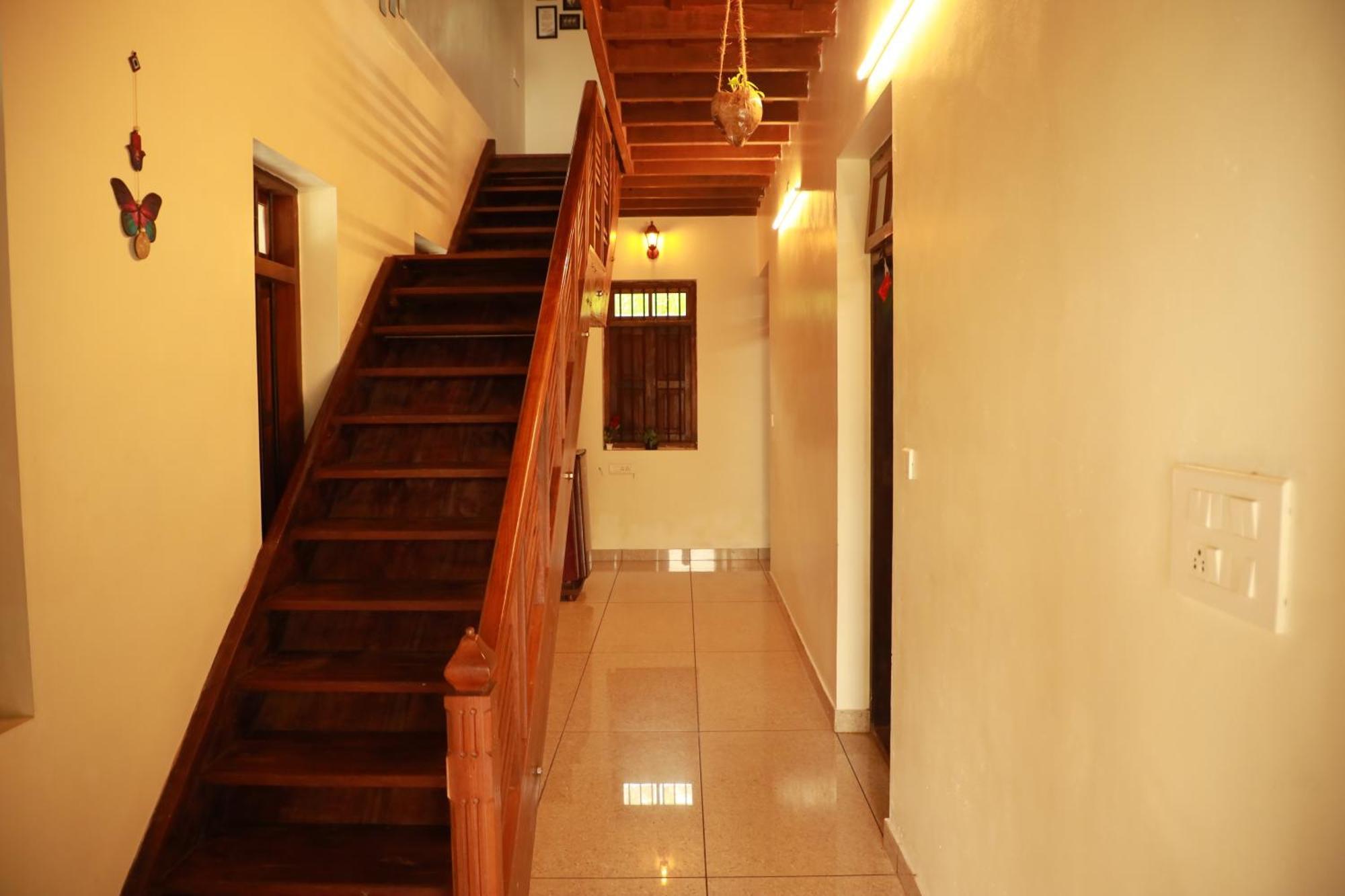 Kovalam Lake View Villa Vellayani Екстер'єр фото