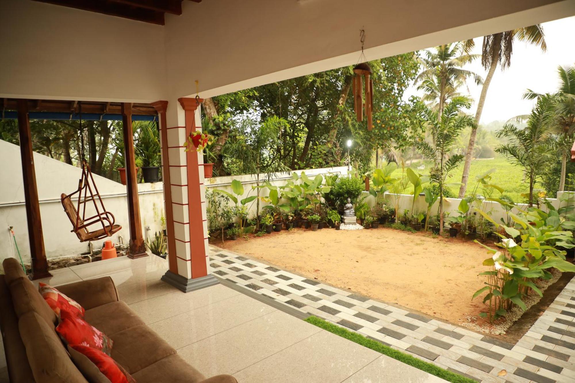 Kovalam Lake View Villa Vellayani Екстер'єр фото