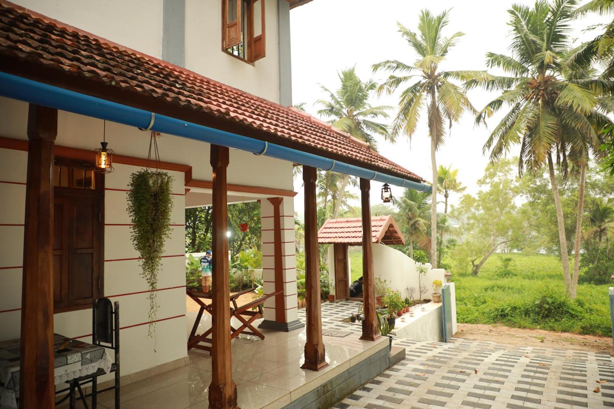 Kovalam Lake View Villa Vellayani Екстер'єр фото