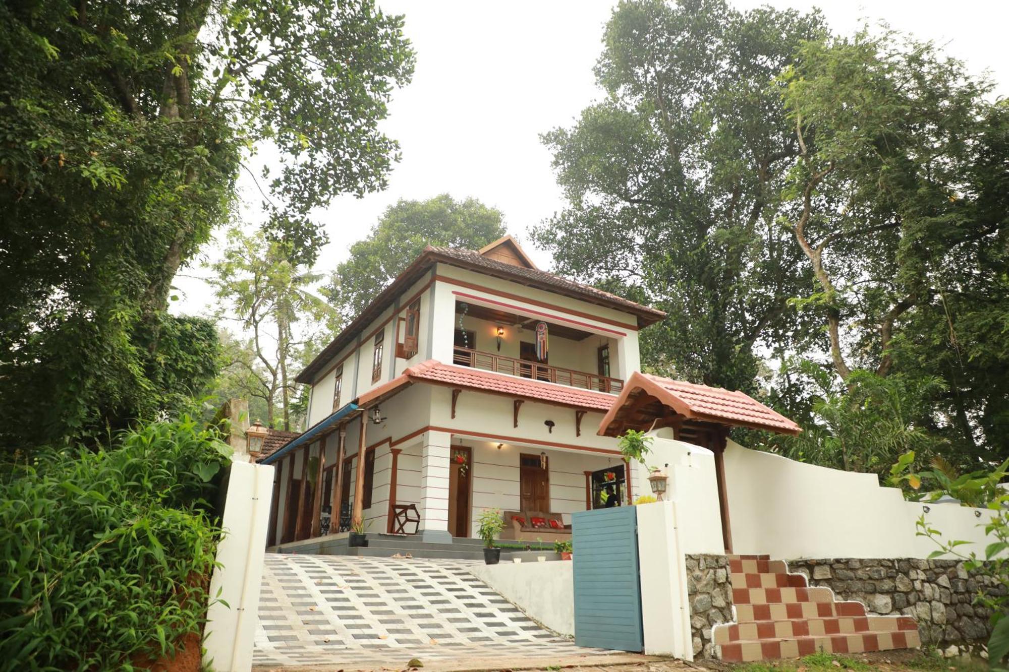 Kovalam Lake View Villa Vellayani Екстер'єр фото