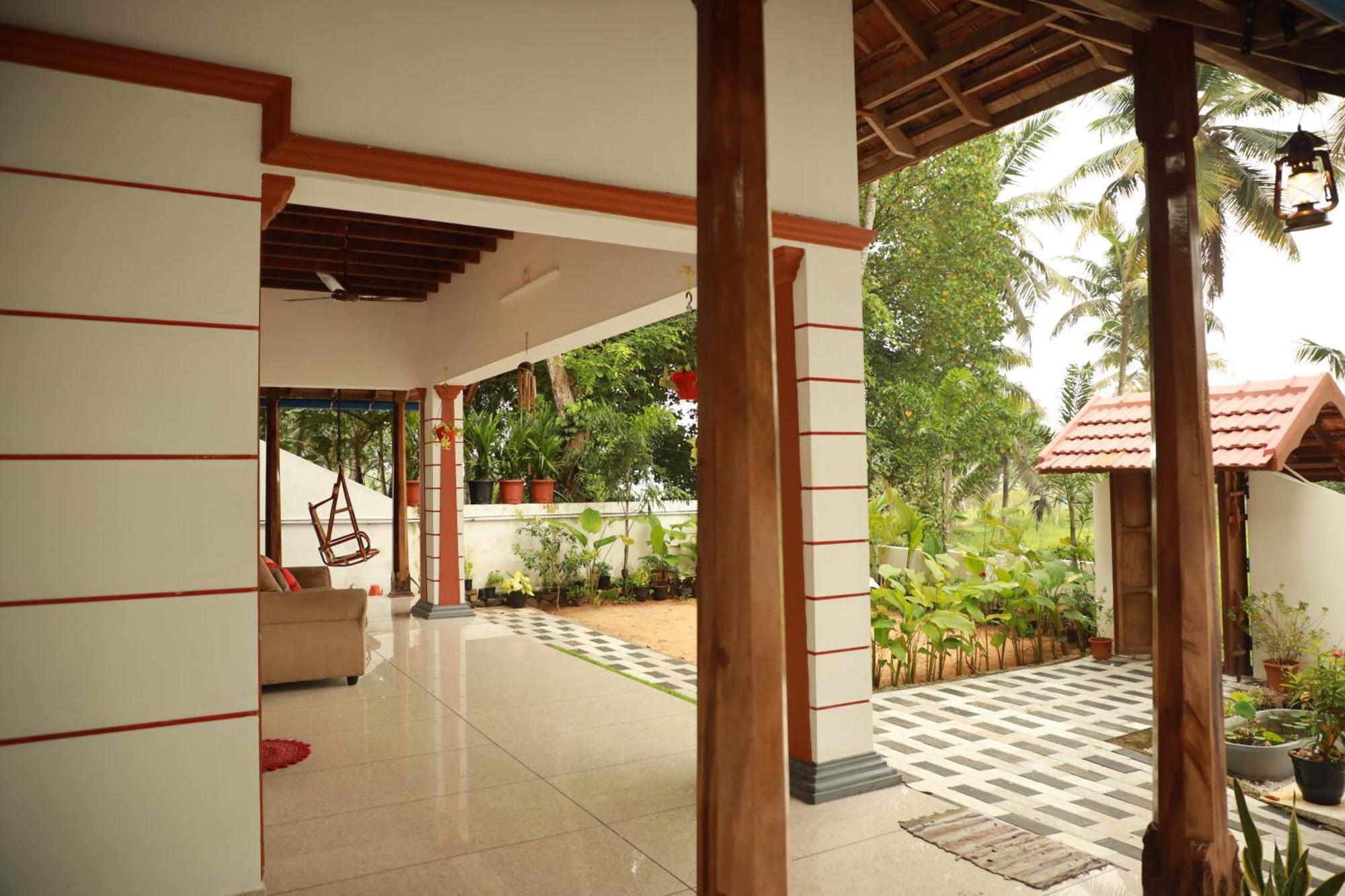 Kovalam Lake View Villa Vellayani Екстер'єр фото
